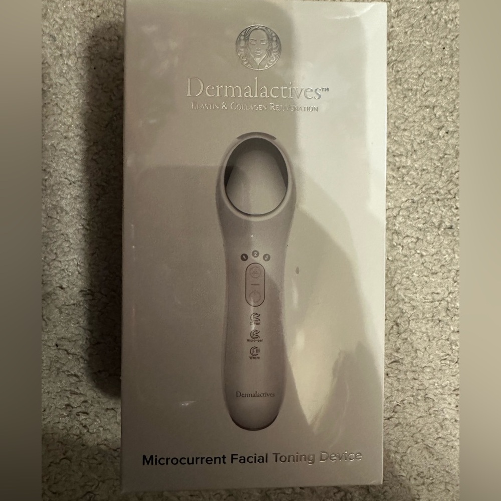 BNIB- Dermalactives Microcurrent Facial Toning Device